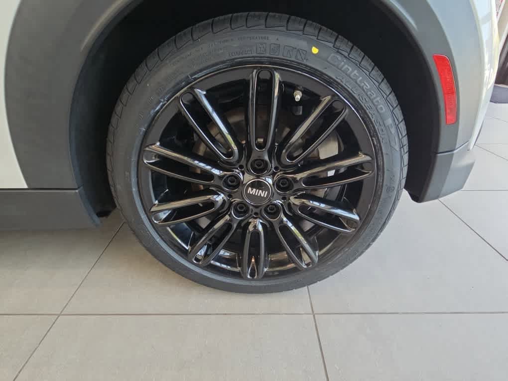 Certified 2024 MINI Cooper S FWD image 38