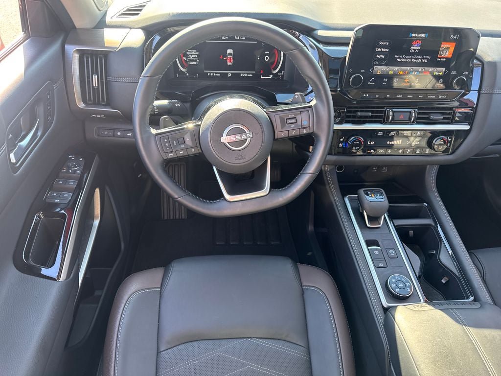 Used 2025 Nissan Pathfinder Platinum w/ Cargo Package AWD/4WD image 15