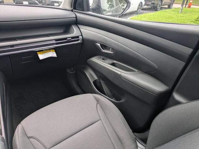 Used 2026 Hyundai Tucson SE FWD image 16