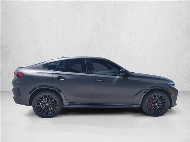 Used 2022 BMW X6 xDrive40i w/ M Sport Package AWD/4WD image 4
