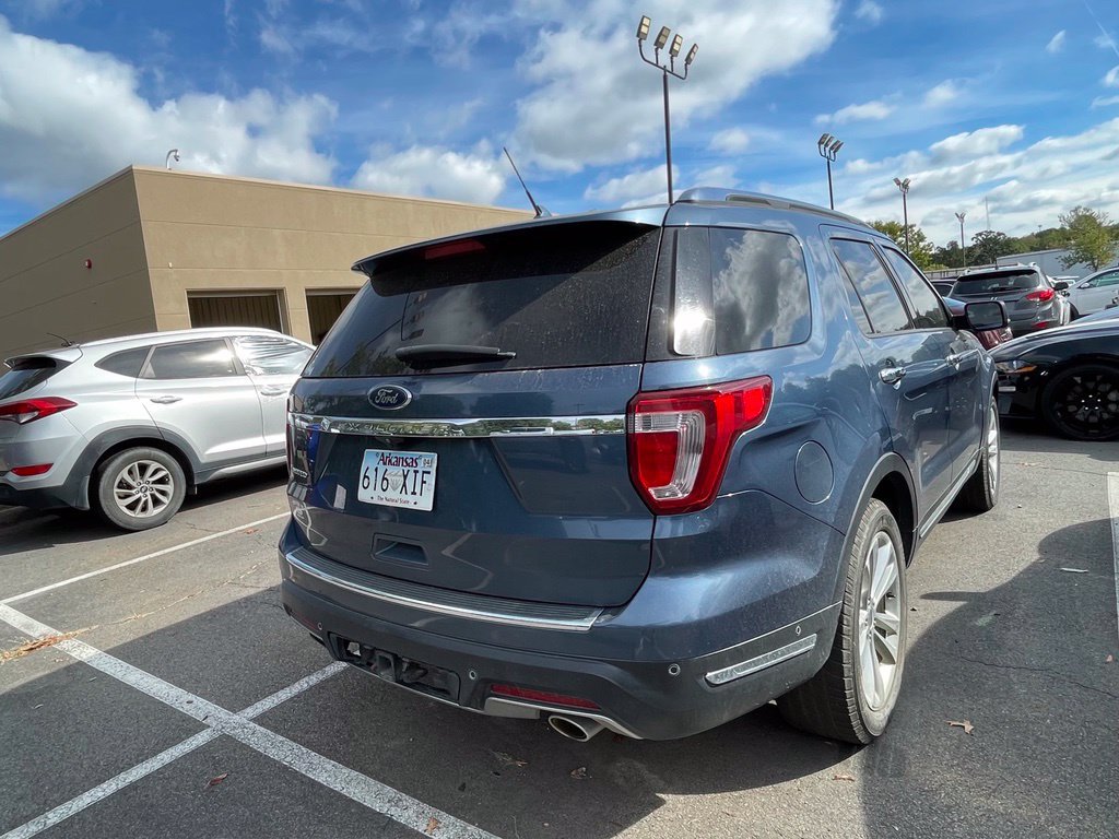 Used 2018 Ford Explorer Limited w/ Equipment Group 301A FWD image 5