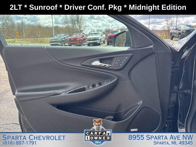 Used 2023 Chevrolet Malibu LT w/ Driver Confidence Package FWD image 9