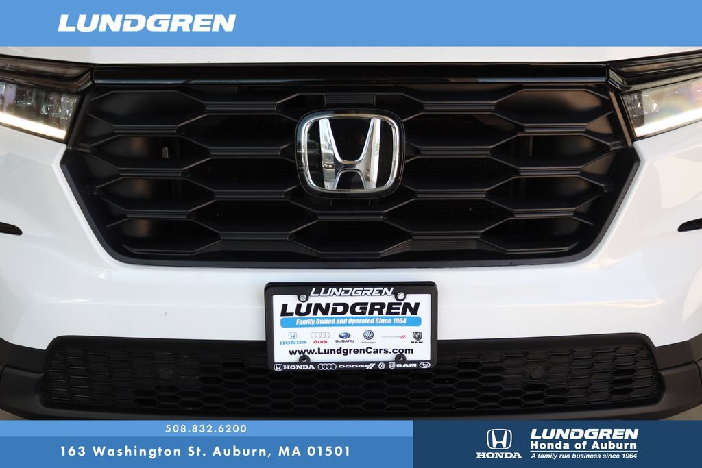 Used 2025 Honda Pilot Sport image 33
