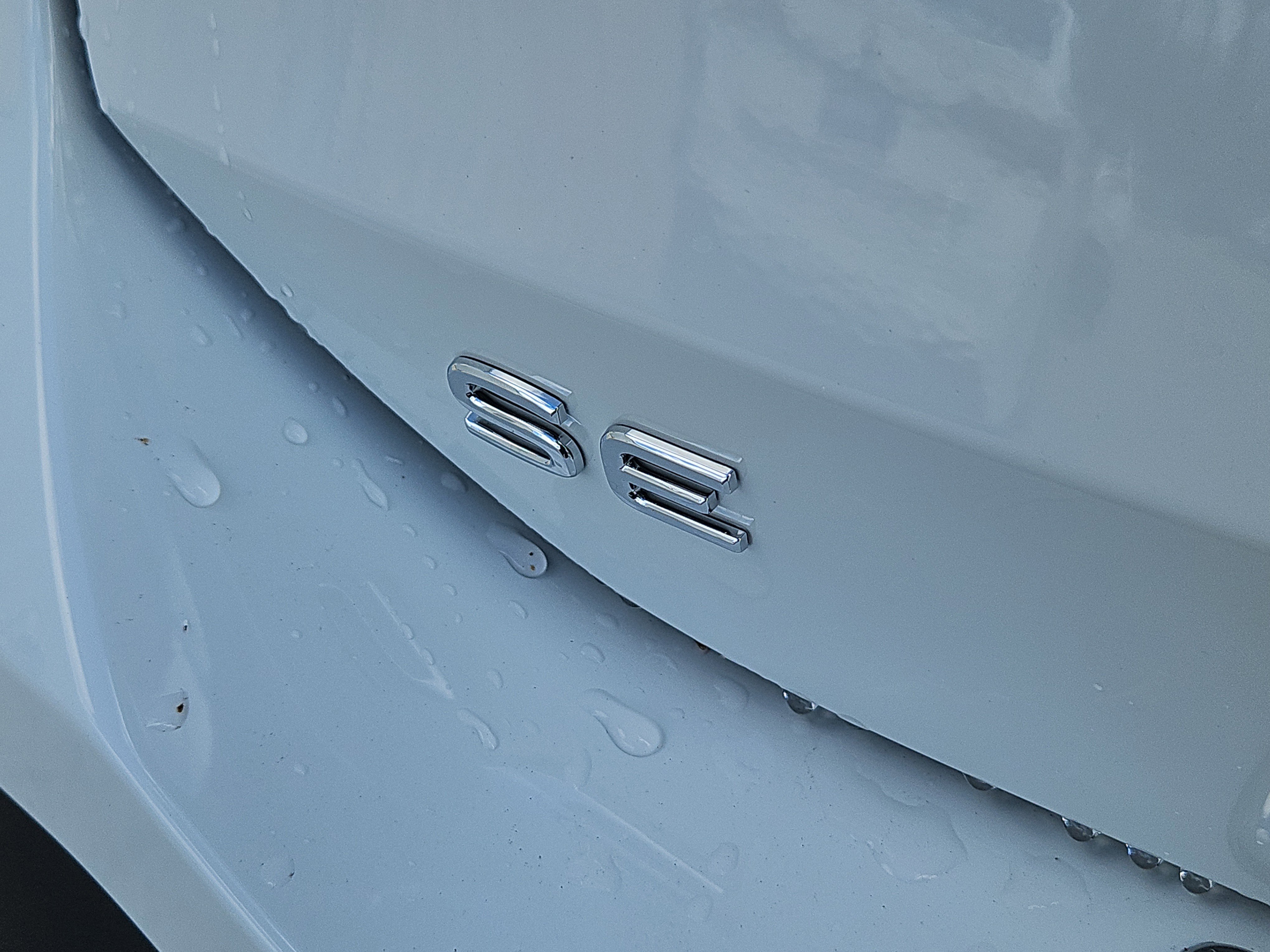 New 2026 Volkswagen Tiguan SE image 4