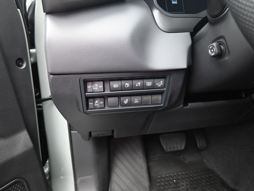 New 2026 Toyota Tundra Platinum image 8
