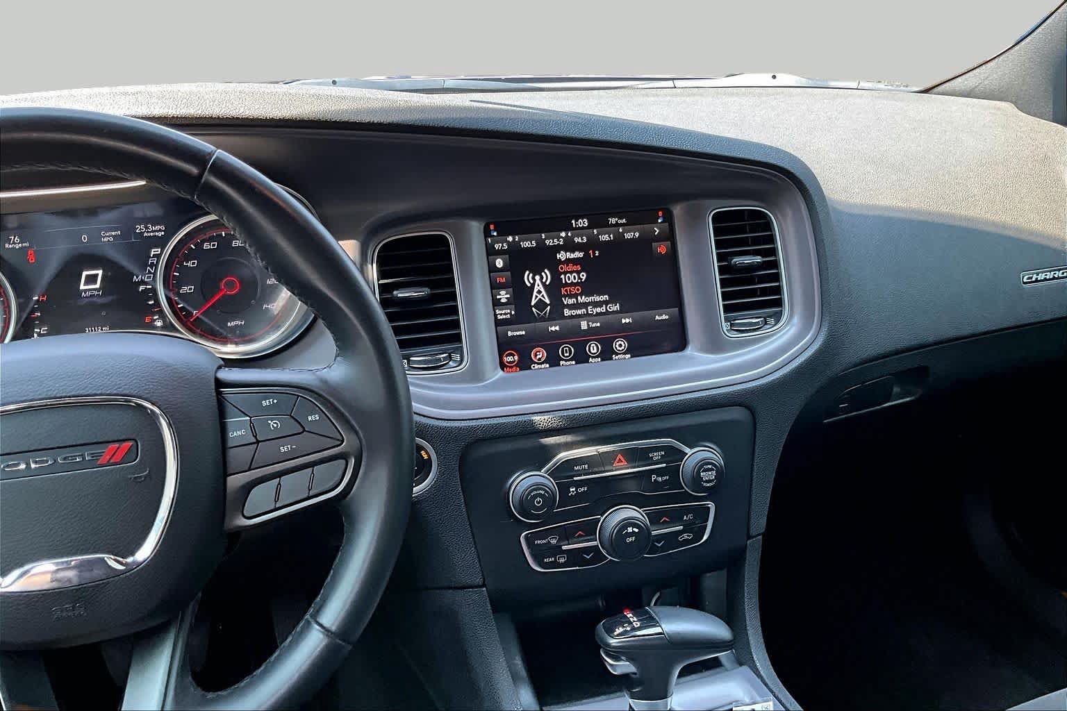 Used 2023 Dodge Charger SXT RWD image 7