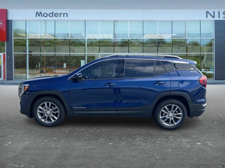 Used 2022 GMC Terrain SLT FWD image 9