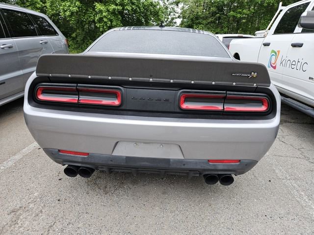Used 2016 Dodge Challenger R/T Scat Pack RWD image 8