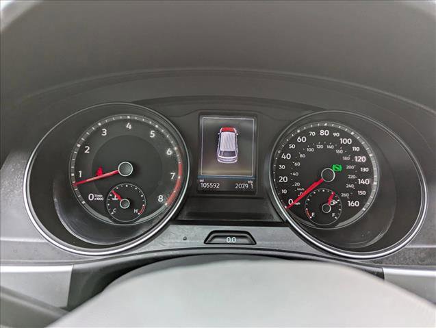 Used 2021 Volkswagen Atlas Cross Sport SE w/ Panoramic Sunroof Package image 16