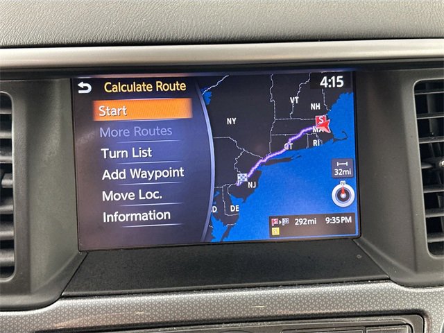 Used 2018 Nissan Pathfinder SL image 11