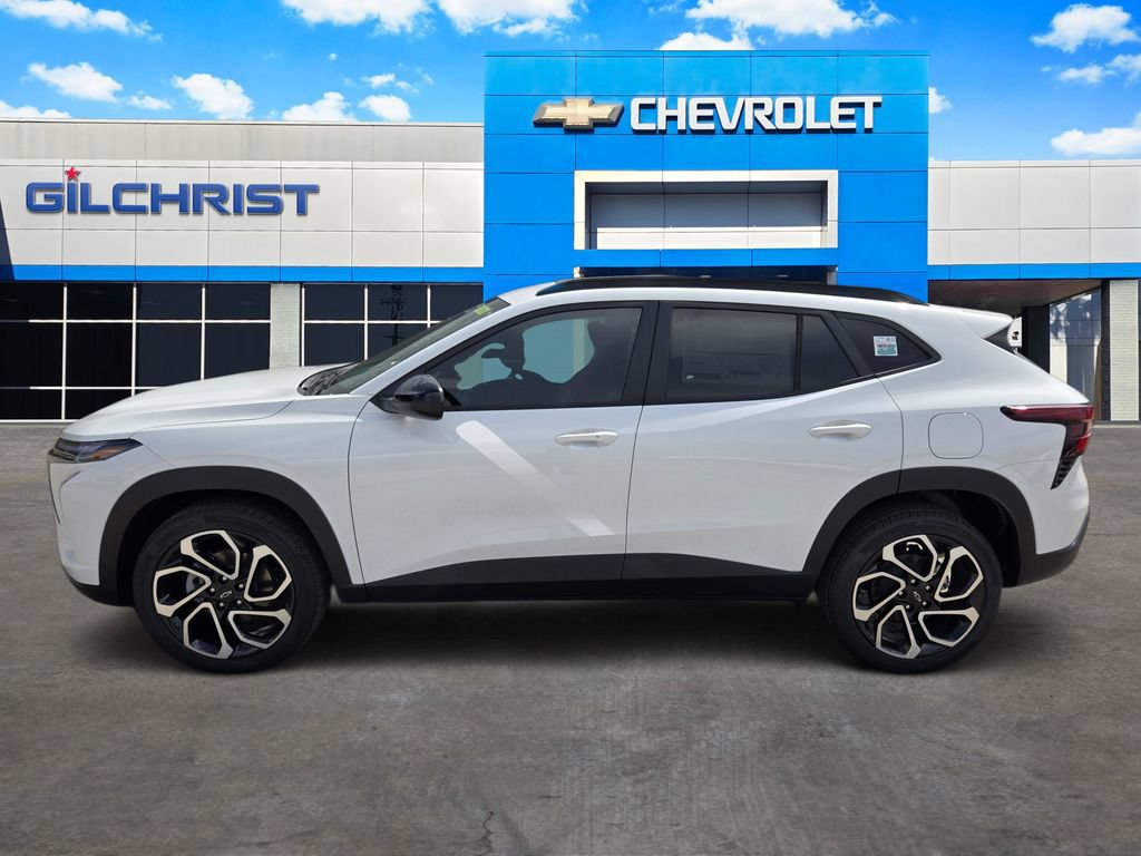 New 2026 Chevrolet Trax RS w/ Sunroof Package FWD image 5