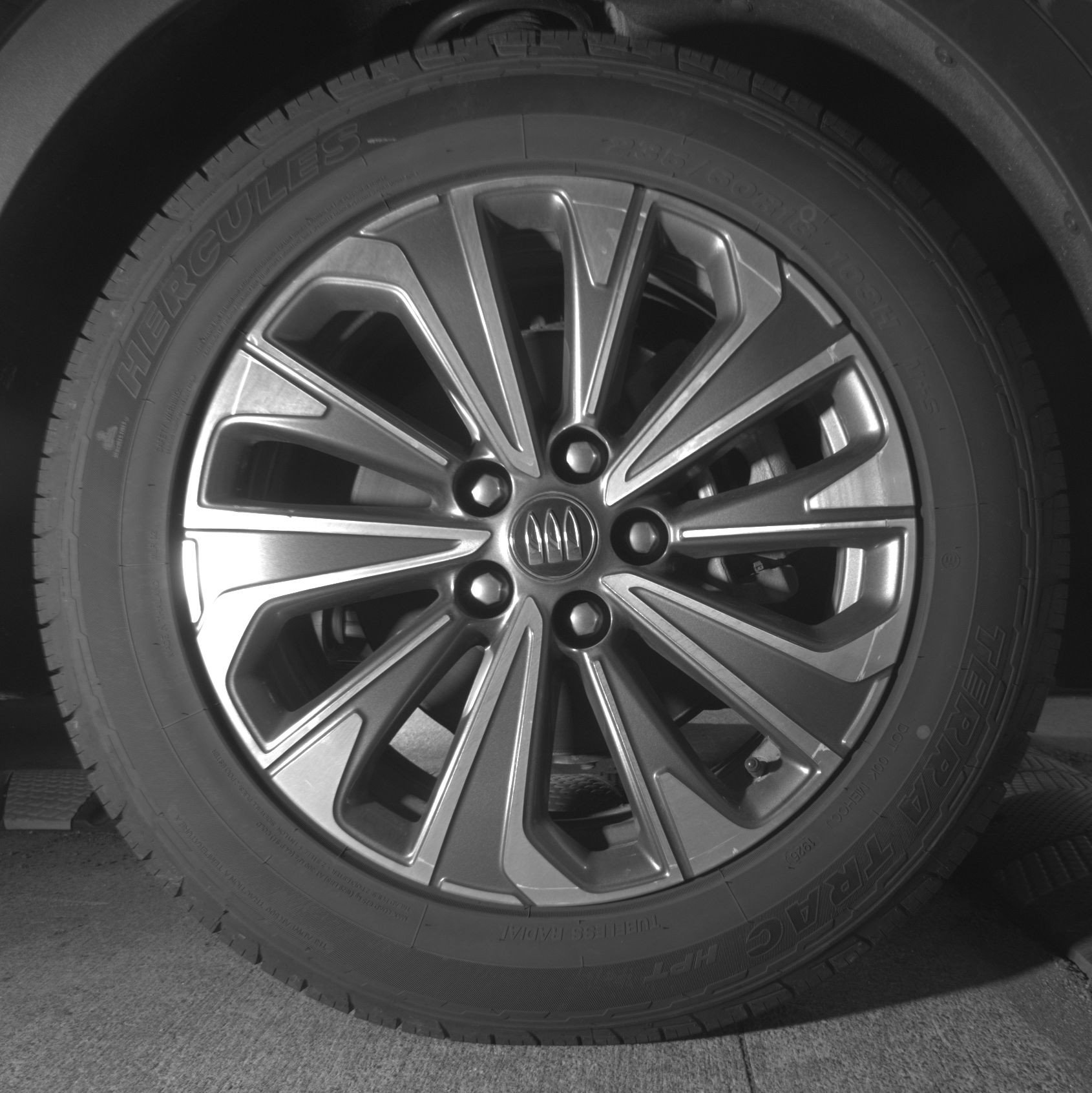 Used 2024 Buick Envision Preferred AWD/4WD image 13