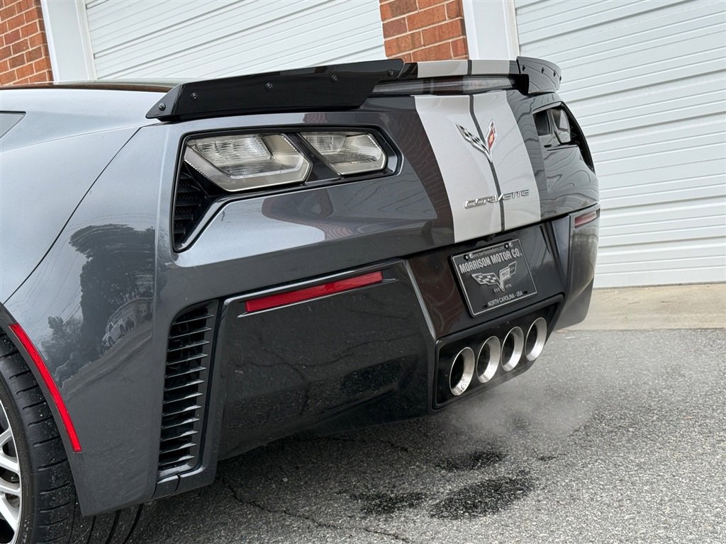 Used 2018 Chevrolet Corvette Z06 RWD image 32