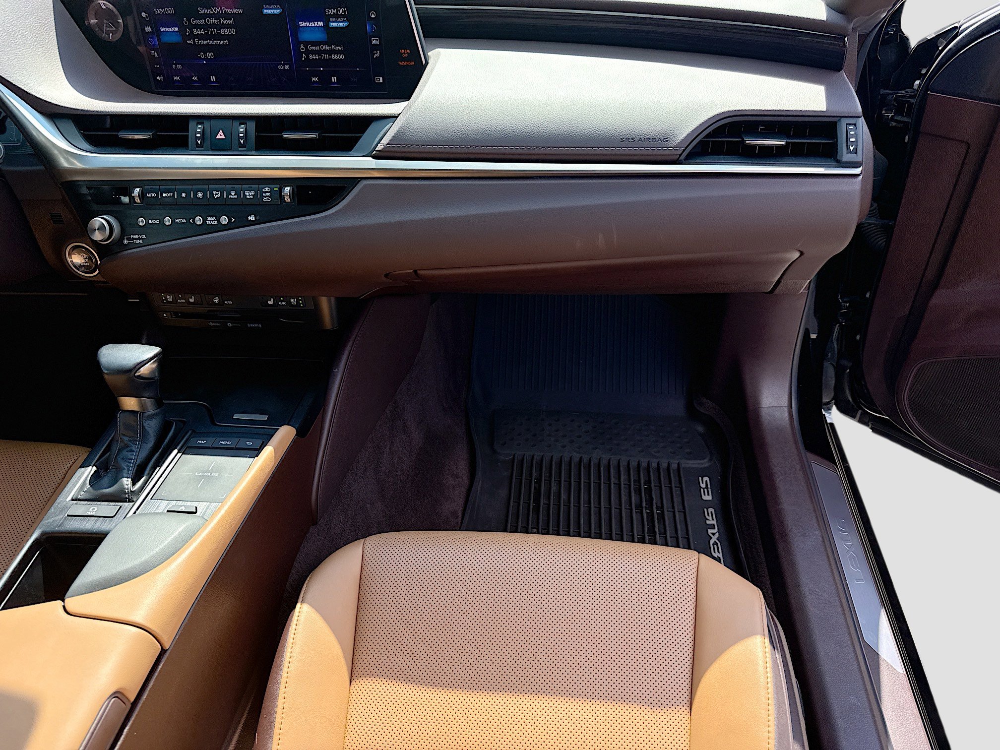 Used 2021 Lexus ES 250 w/ Premium Package AWD/4WD image 17
