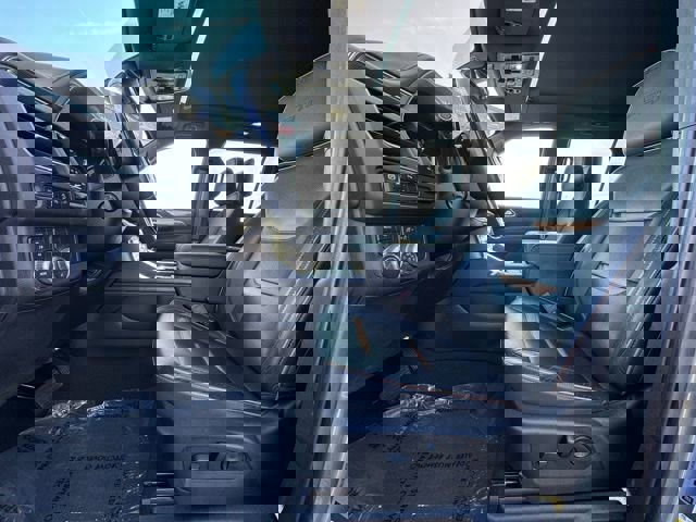 Used 2021 GMC Yukon XL AT4 w/ AT4 Premium Package image 26