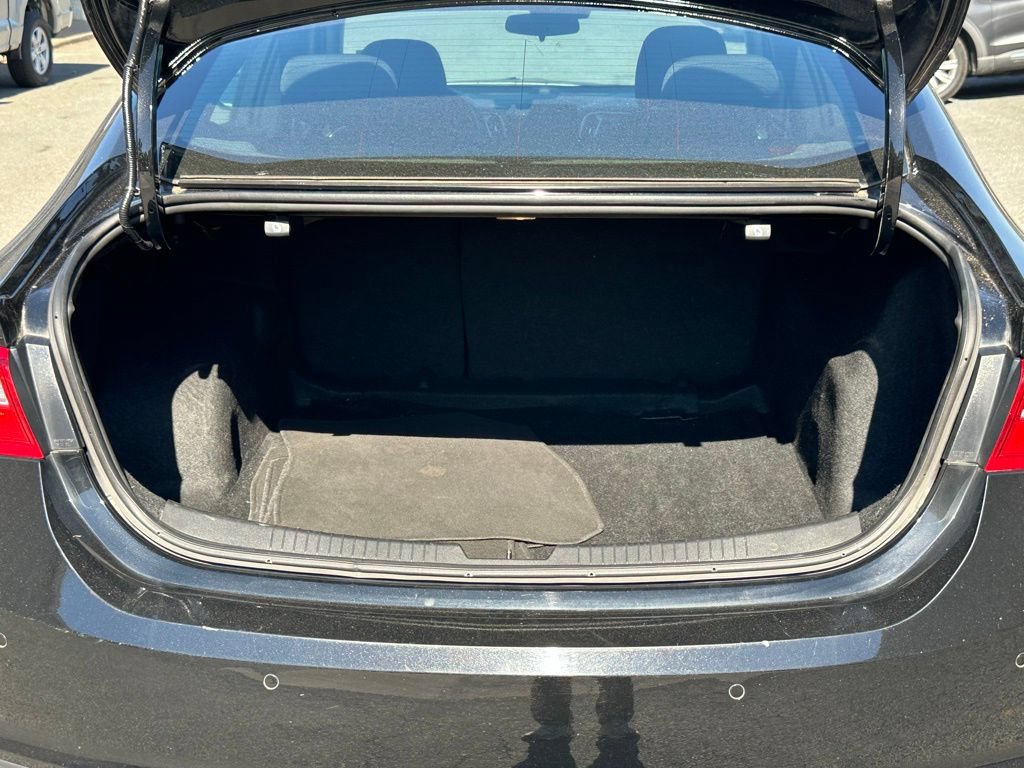 Used 2024 Chevrolet Malibu LT FWD image 40