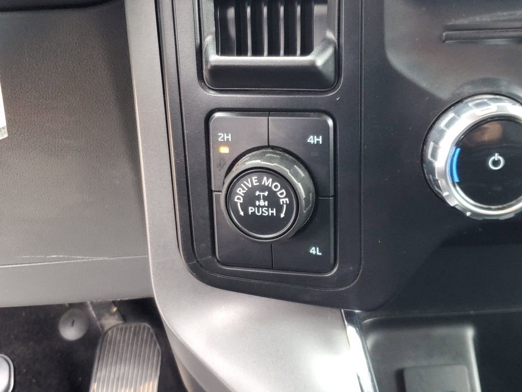 Used 2024 Ford F150 XLT w/ Mobile Office Package image 31