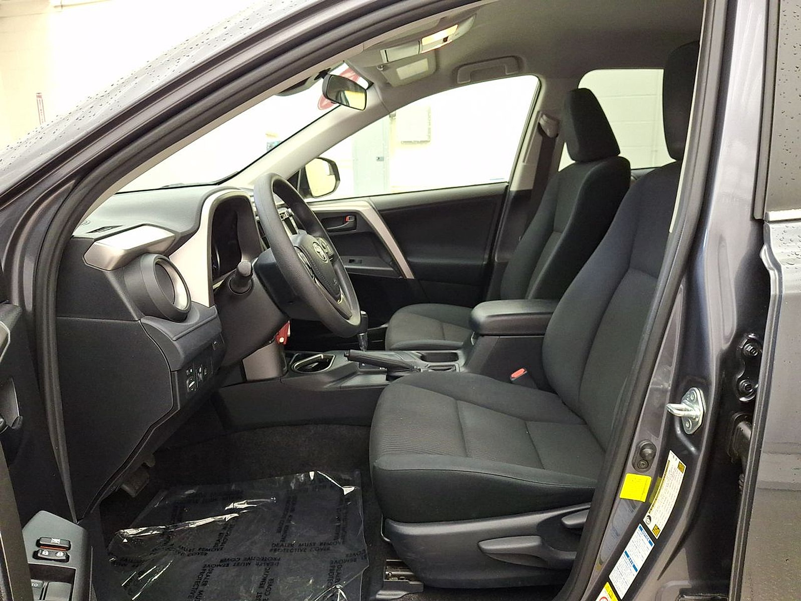 Used 2018 Toyota RAV4 LE w/ All Weather Liner Package AWD/4WD image 11