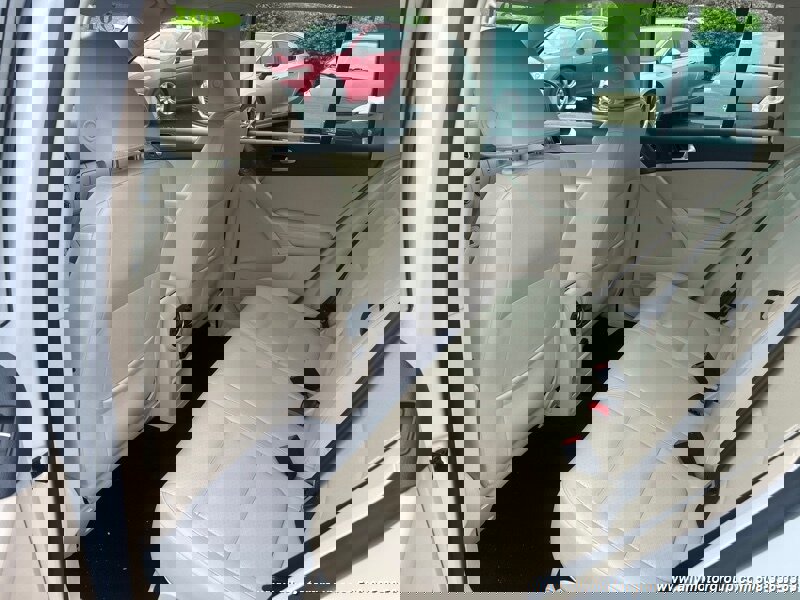 Used 2014 Volkswagen Tiguan SE image 14