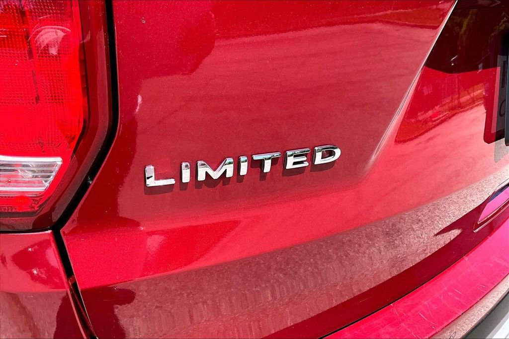 Used 2016 Ford Explorer Limited FWD image 9