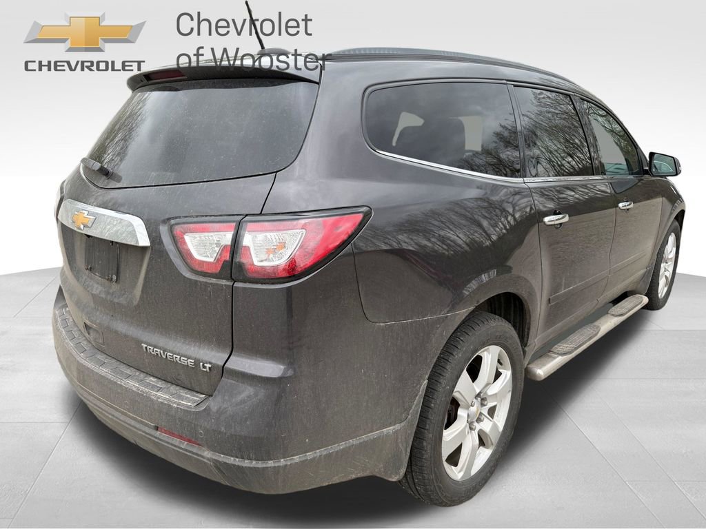 Used 2016 Chevrolet Traverse LT w/ Style and Technology Package image 6