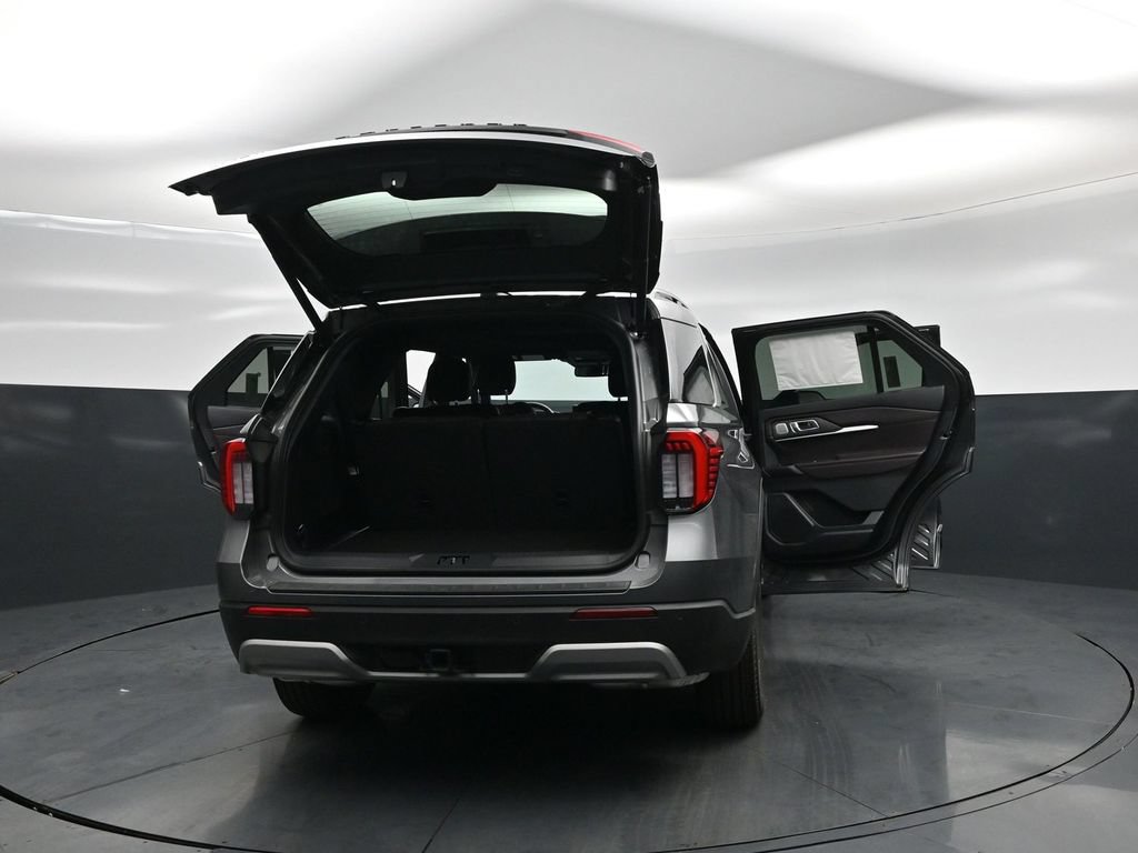 New 2026 Ford Explorer Platinum RWD image 33