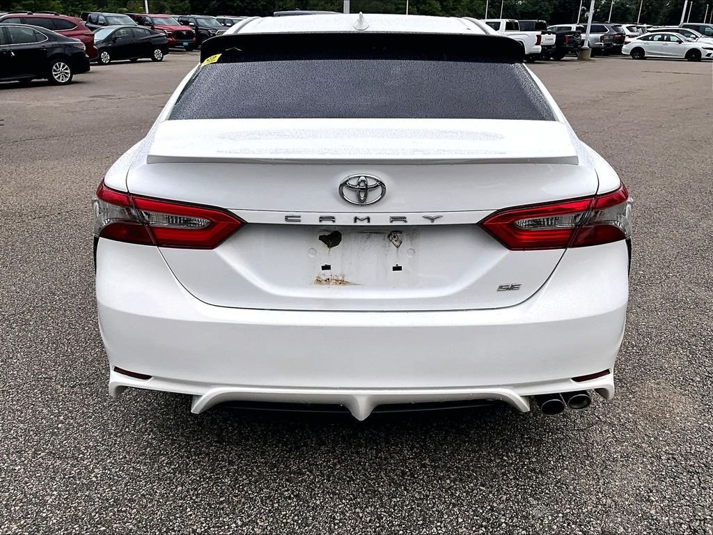 Certified 2019 Toyota Camry SE FWD image 10