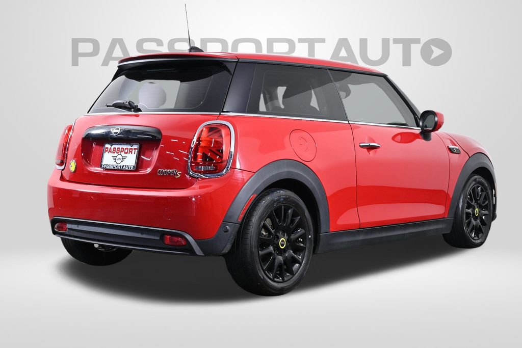 Certified 2023 MINI Cooper SE image 10