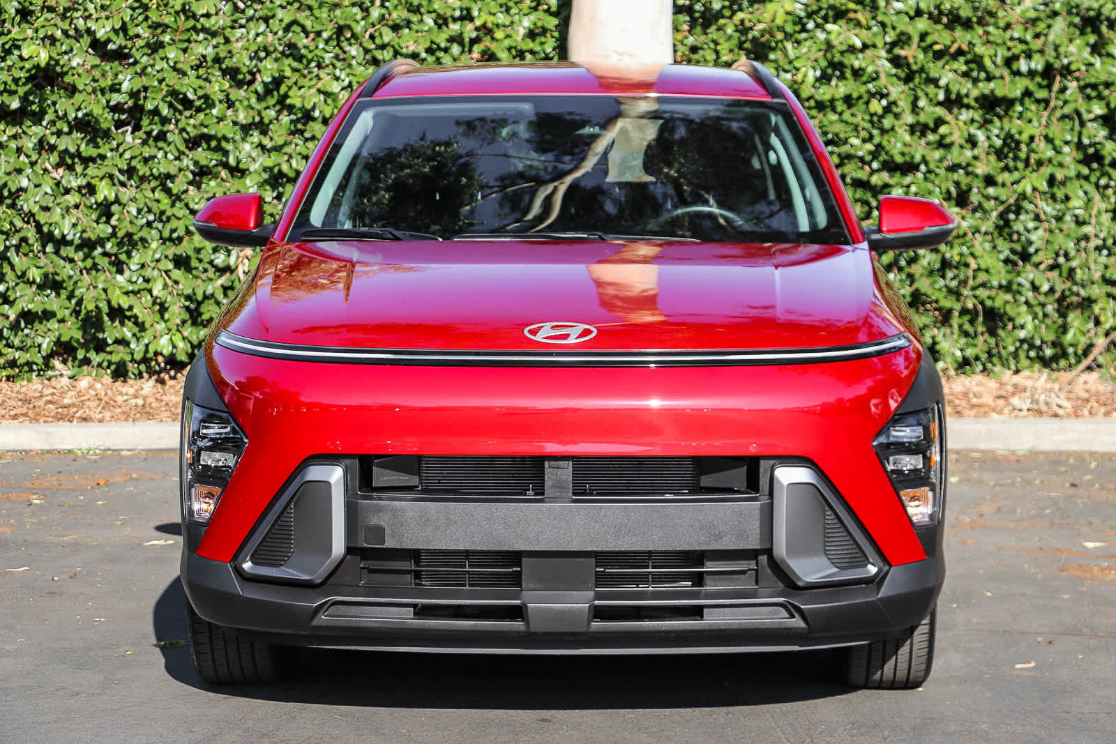 Certified 2024 Hyundai Kona SEL FWD image 2