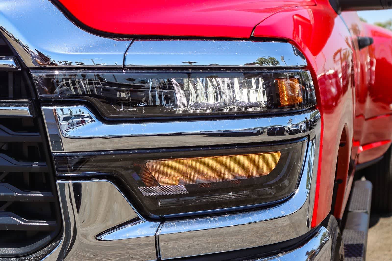 New 2026 RAM 3500 Tradesman AWD/4WD image 7
