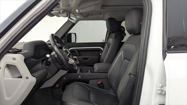 Used 2020 Land Rover Defender 110 SE AWD/4WD image 14