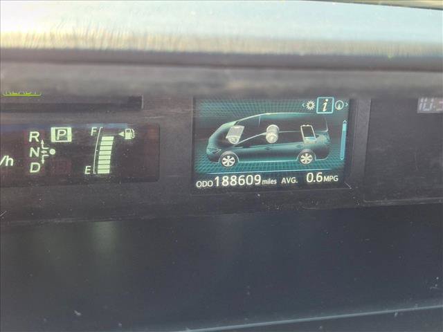 Used 2016 Toyota Prius V Five w/ Advanced Technology Package FWD image 12