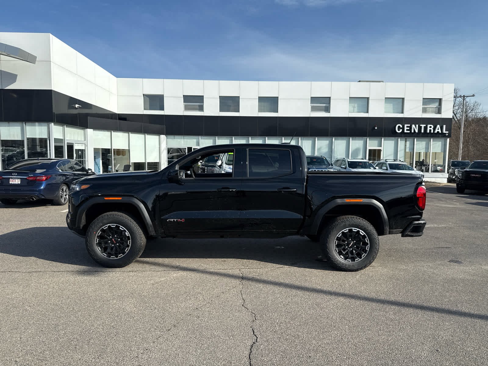 New 2026 GMC Canyon AT4 w/ Technology Plus Package image 2