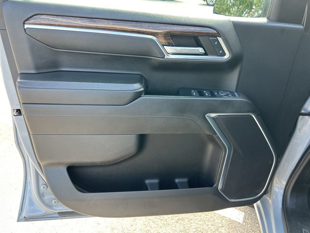 Used 2024 GMC Sierra 1500 SLE RWD image 18