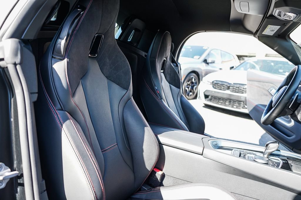 Used 2026 BMW Z4 M40i RWD image 20