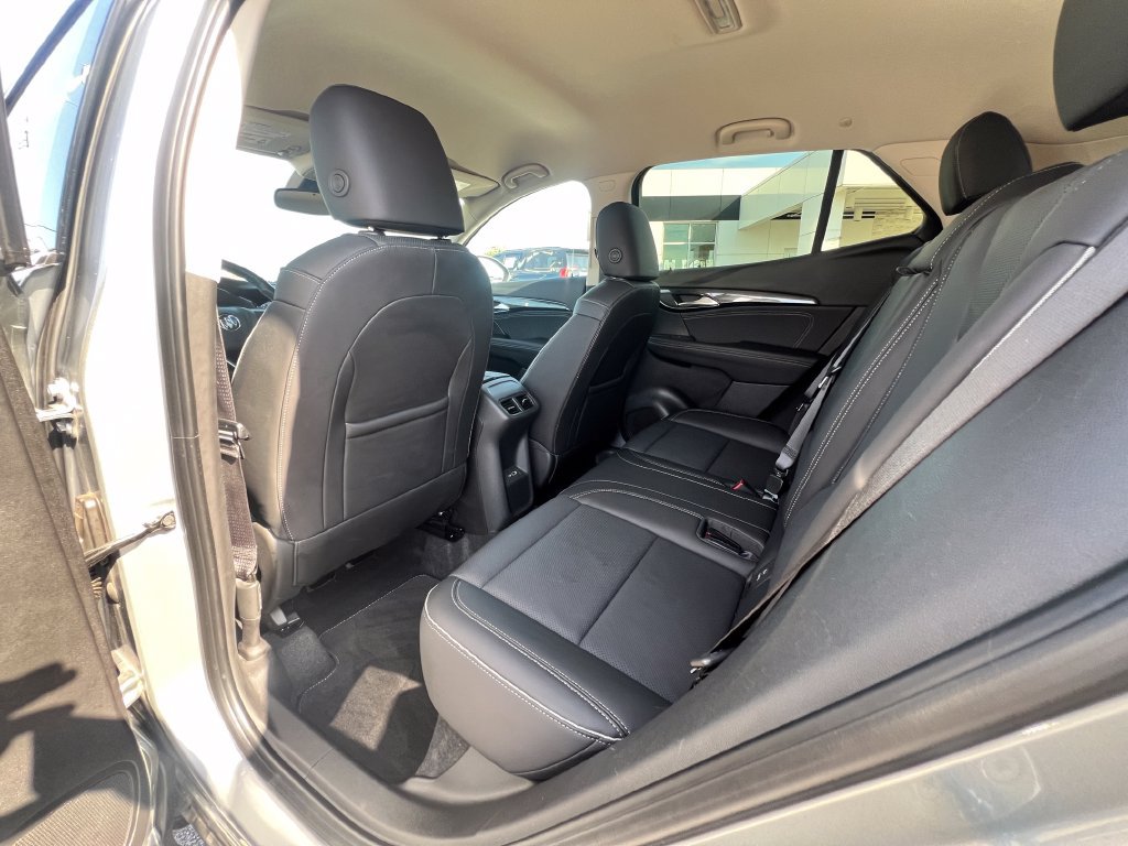 Used 2023 Buick Envision Essence AWD/4WD image 28