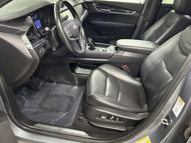 Used 2020 Cadillac XT5 Premium Luxury FWD image 12