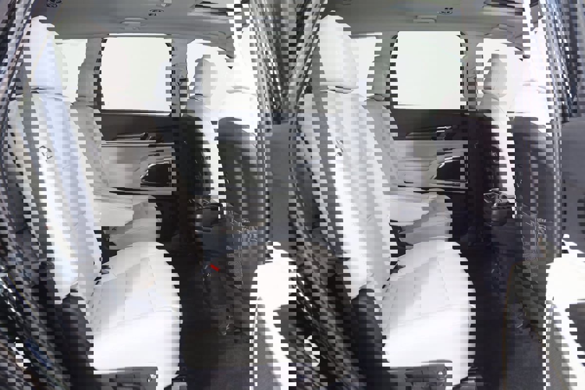 Used 2024 Kia Telluride S w/ S Sunroof Package image 14