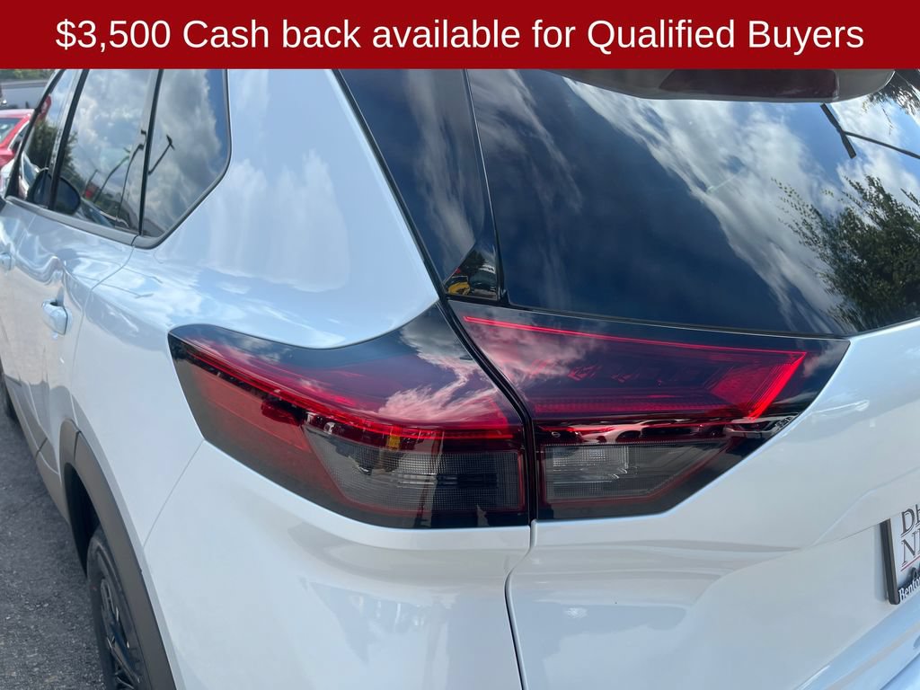 New 2026 Nissan Rogue Dark Armor FWD image 40