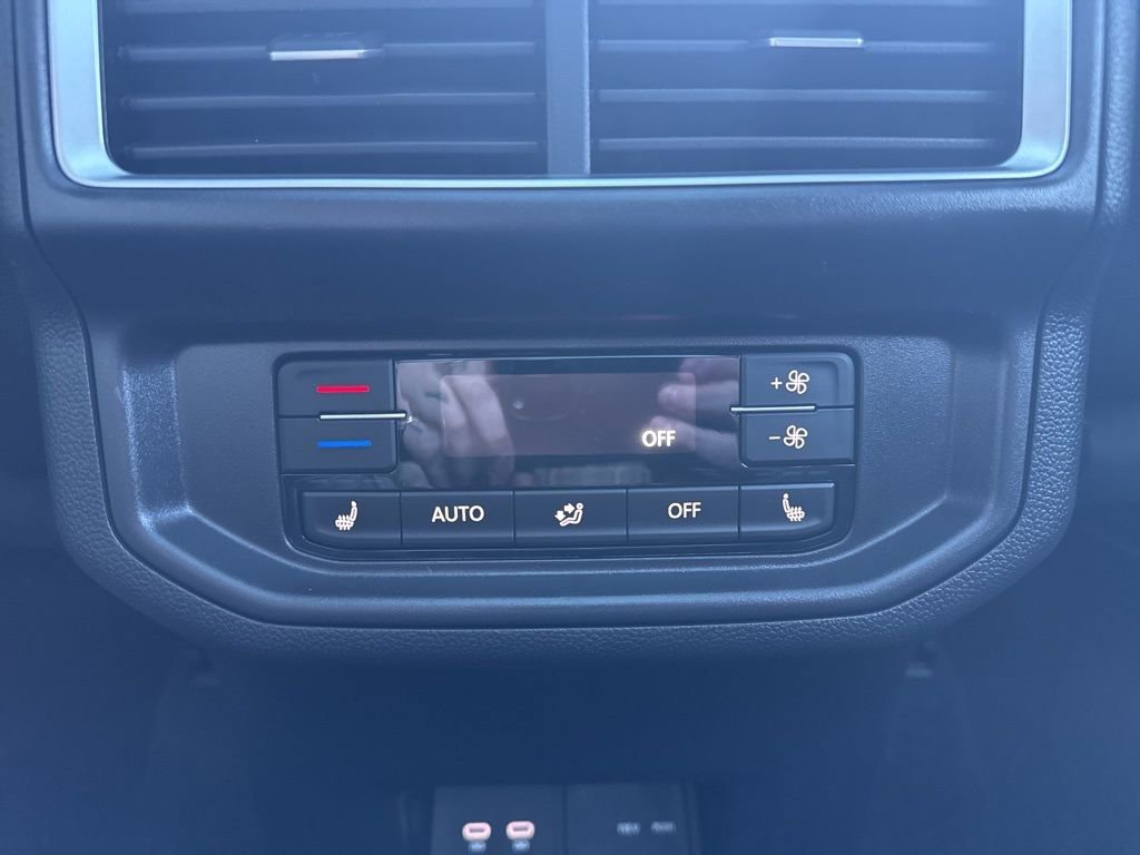 New 2026 Volkswagen Atlas SEL Premium R-Line image 25