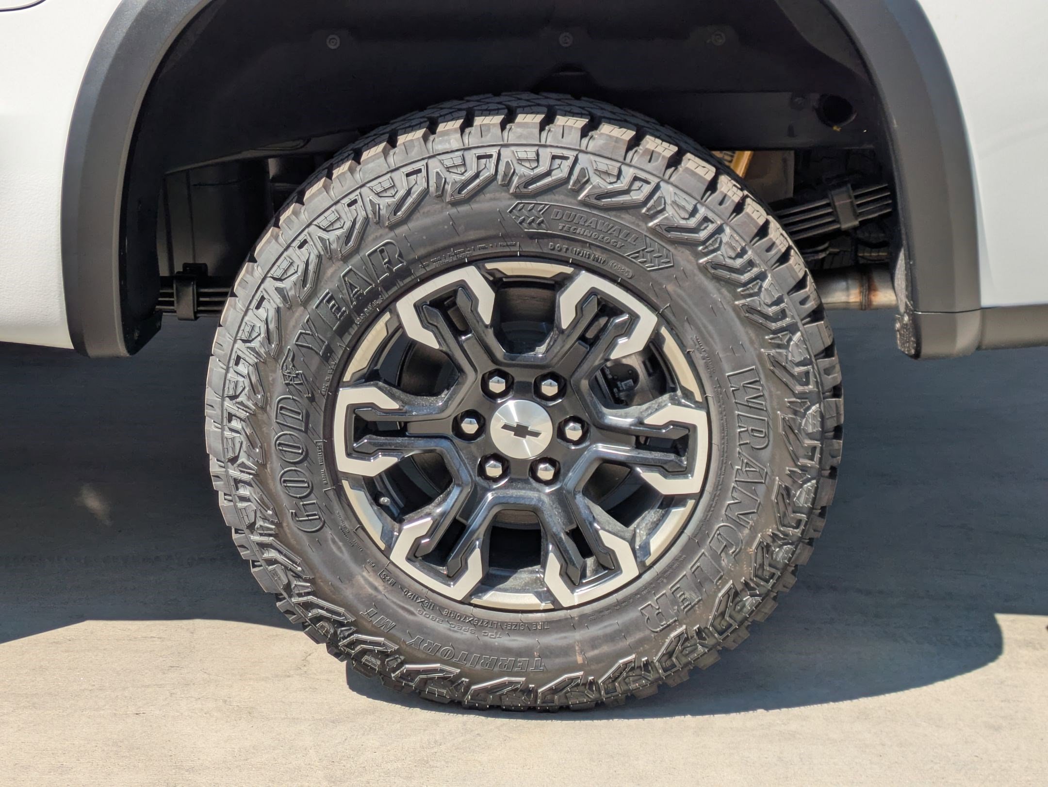 New 2026 Chevrolet Silverado 1500 ZR2 image 6