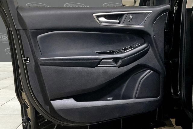 Used 2018 Ford Edge SEL w/ Equipment Group 201A image 11