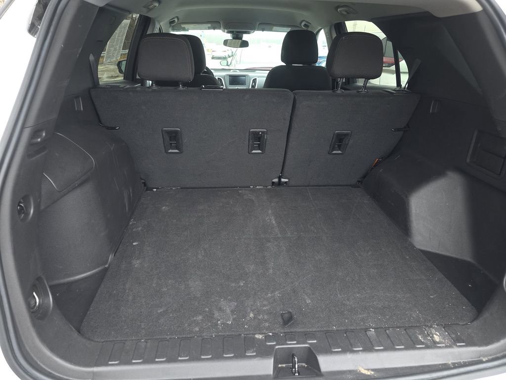 Used 2024 Chevrolet Equinox LT image 16