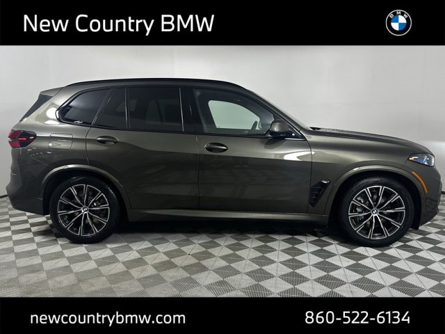 New 2026 BMW X5 xDrive50e image 8