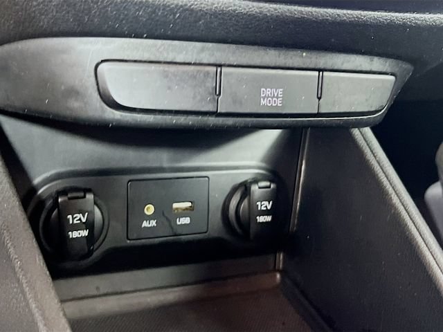 Used 2020 Hyundai Accent SE FWD image 13