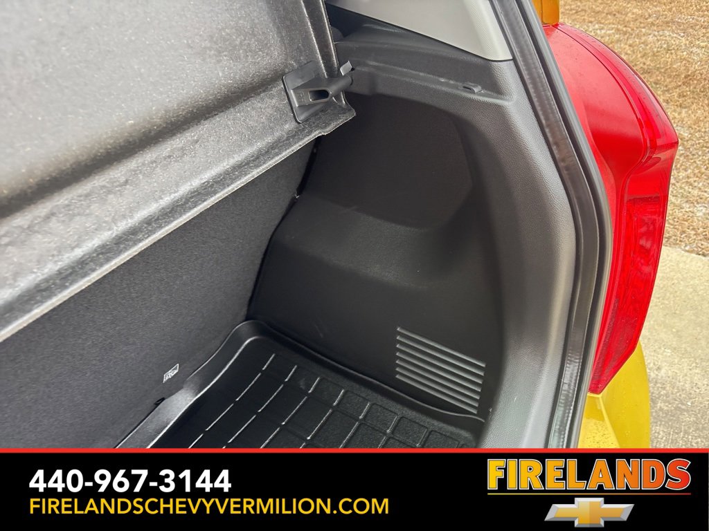 Used 2022 Chevrolet Spark LT image 41