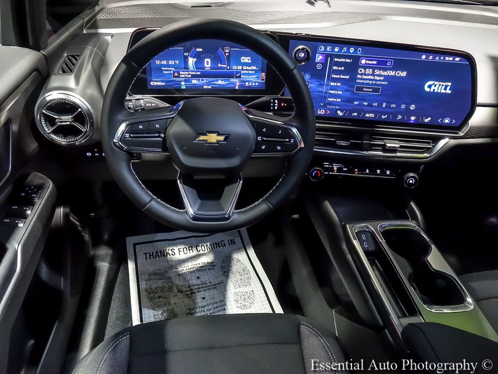Used 2026 Chevrolet Equinox EV LT w/ Comfort Package FWD image 15