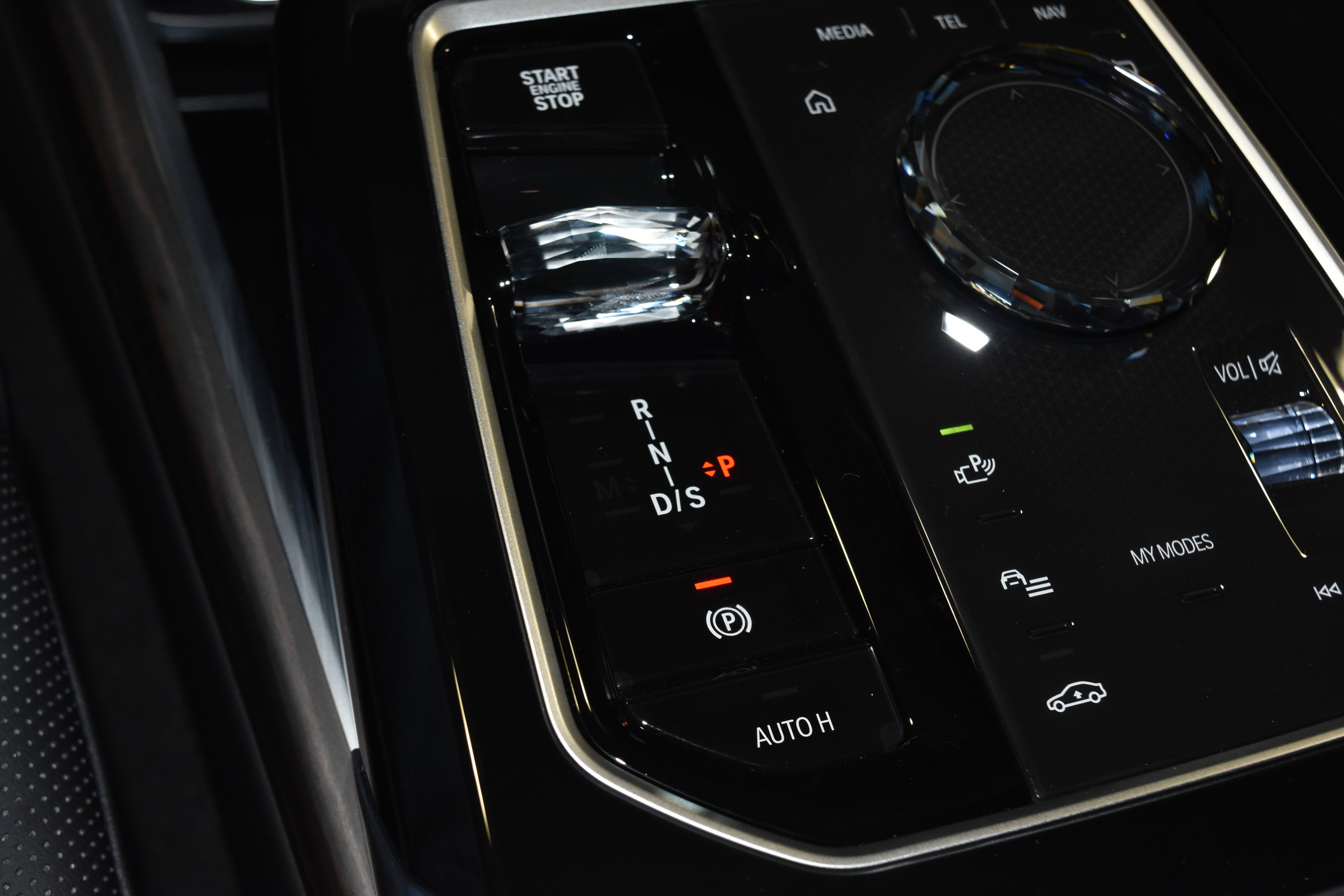New 2026 BMW 740i xDrive image 11