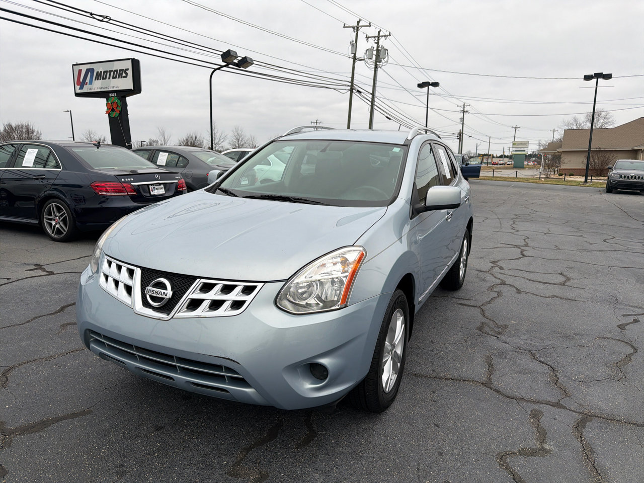 Used 2013 Nissan Rogue SV image 9