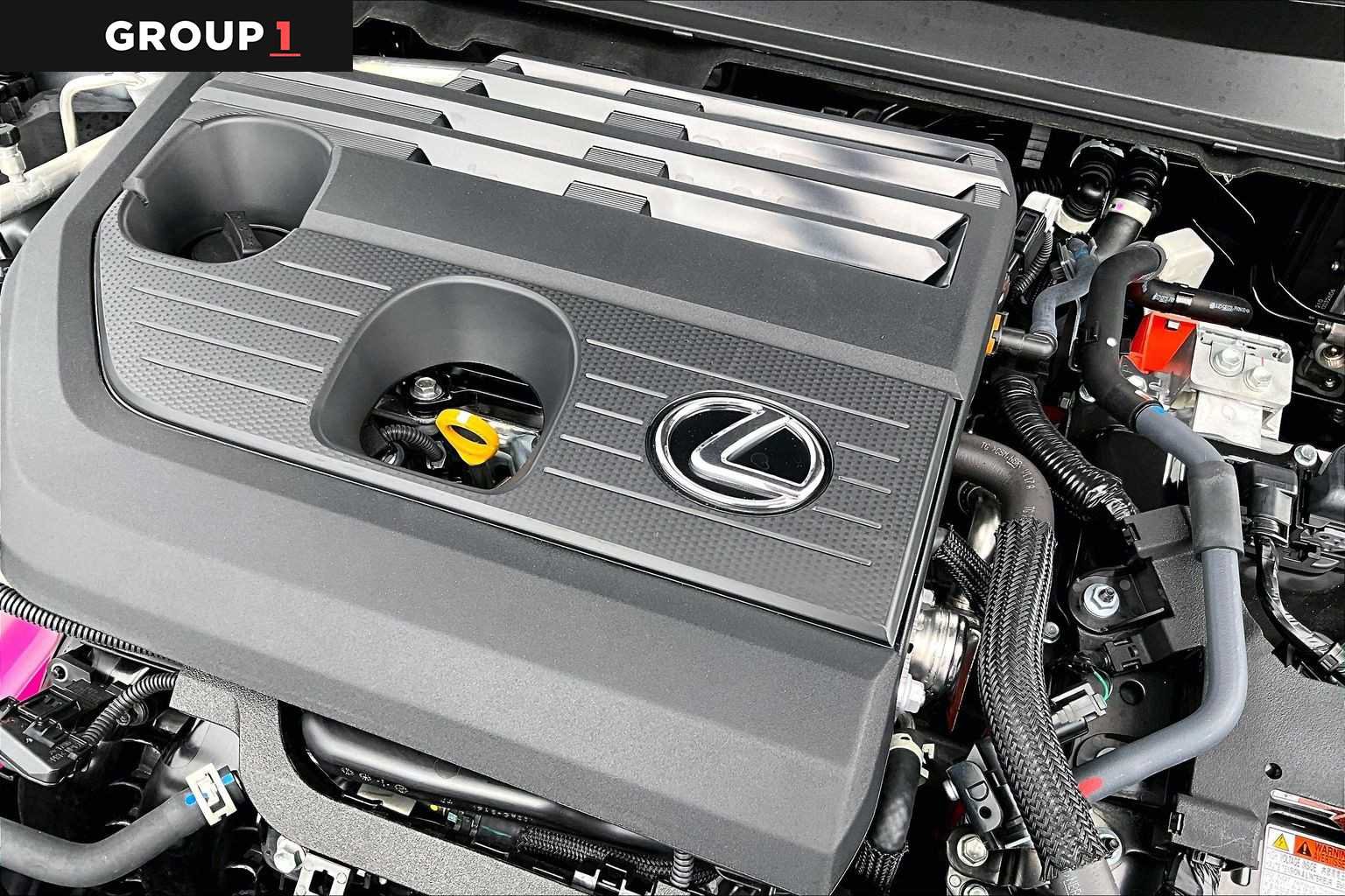 Certified 2025 Lexus UX 300h FWD w/ Accessory Package (Z1) image 30